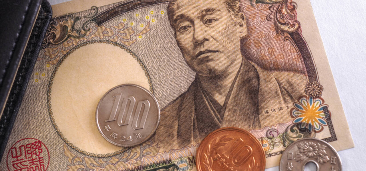 Pergerakan Yen Menunggu Kebijakan Moneter BOJ
